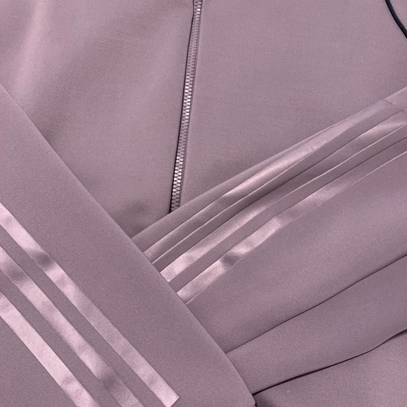 Adidas sweater - Picture 2 of 8